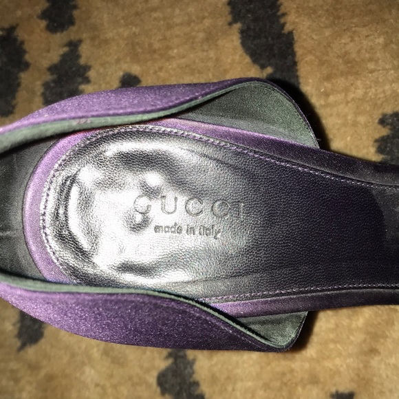 Purple silk Gucci heels - Picture 3 of 6